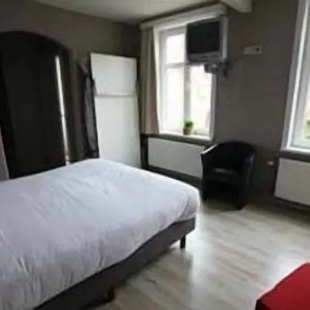 The Pipers Couette-café